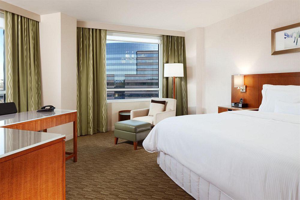 The Westin Washington Dulles Airport Hotel