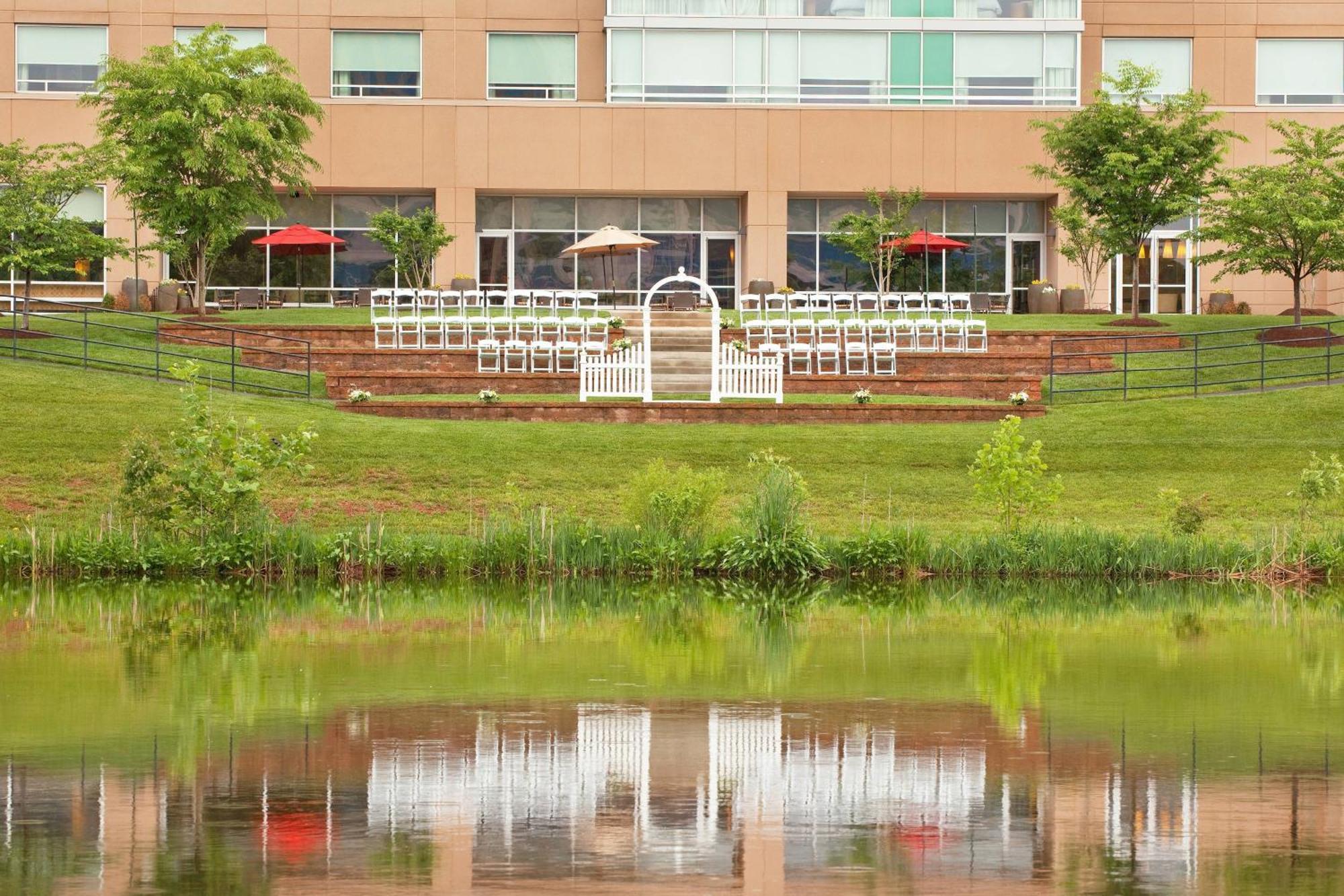 Hotel The Westin Washington Dulles Airport 4*
